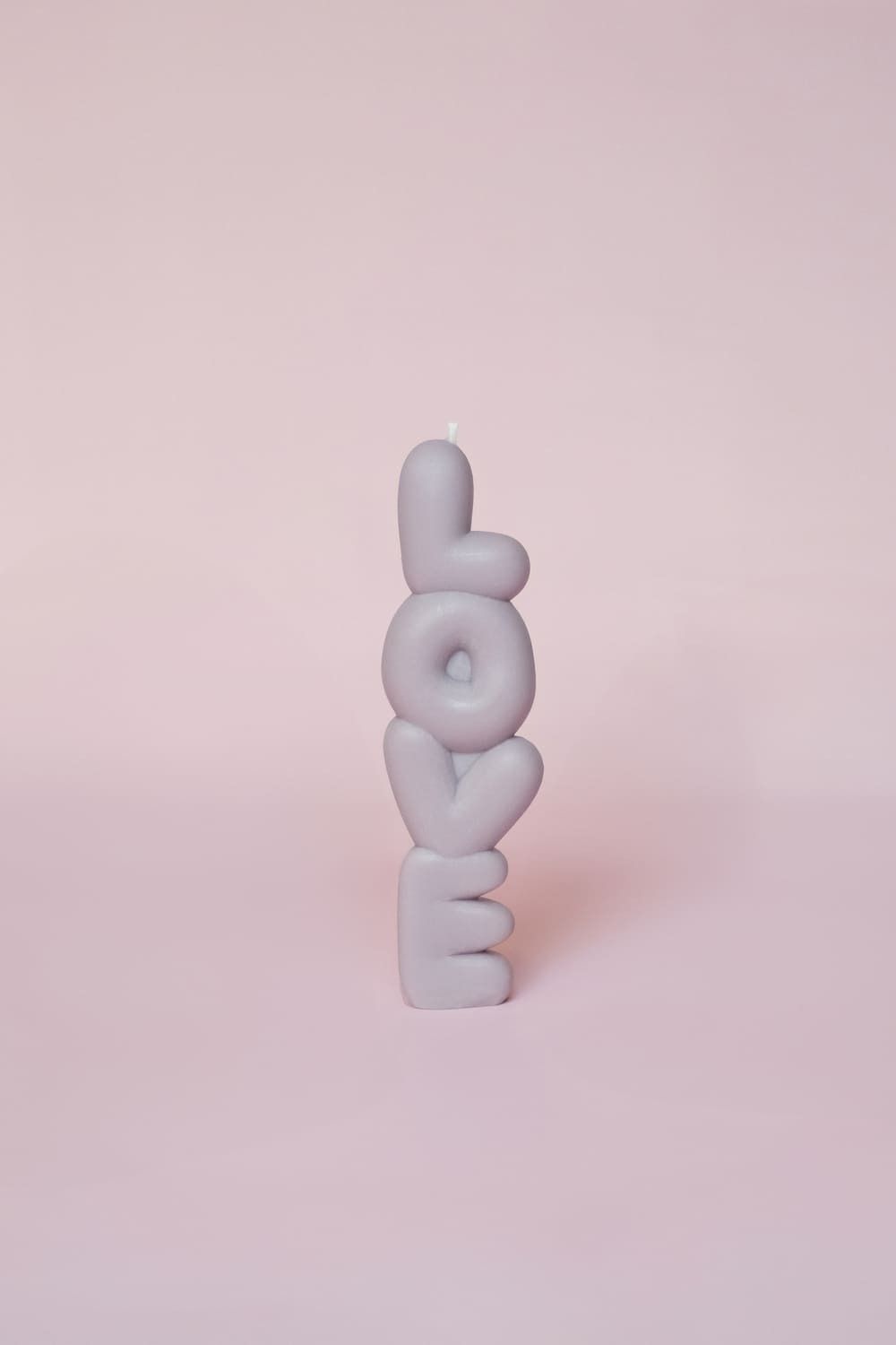 Свеча Unification Love "Love" лиловая (Черная смородина)