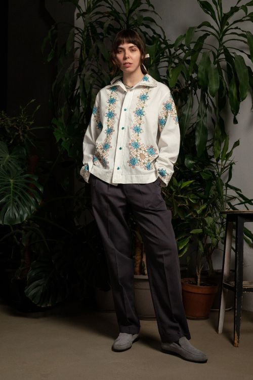 Рубашка Soeurs Украшенная Повторяющимся Узором / Repeating Pattern Long Sleeve белая